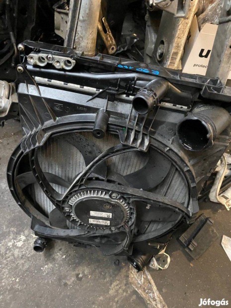 Bontott BMW hűtőszett E87 E90 E91 E92 E93 E84