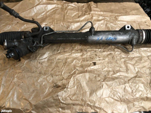 Bontott BMW kormnym X1