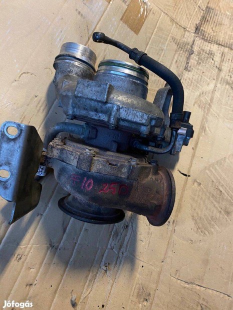 Bontott BMW turbó F10 F11 F07 25D N57D30A