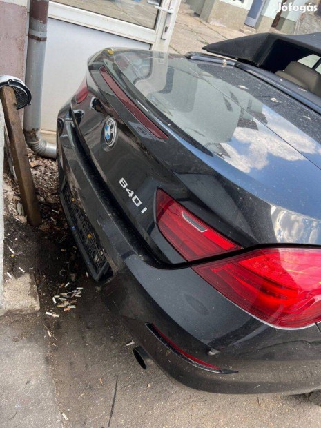Bontott Bmw f12 csomagtrajt