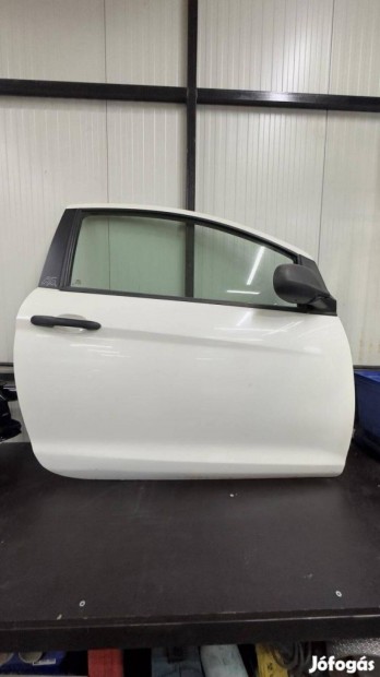Bontott Ford Ka mk2 jobb első komplett ajtó