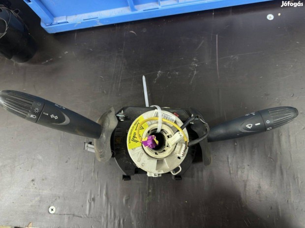 Bontott Ford ka mk2 kormny kapcsol bajusz kapcsol lgzsk atvezet