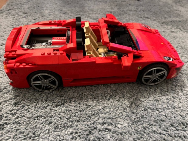 Bontott, hinytalan LEGO Racers 8671 Ferrari 430 Spider 1:17
