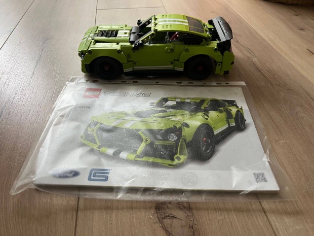 Bontott, hiánytalan LEGO Technic - Ford Mustang Shelby GT500 (42138)