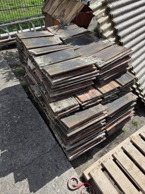 Bontott Cserep Szentendre () Bontott Cserep Szentendre