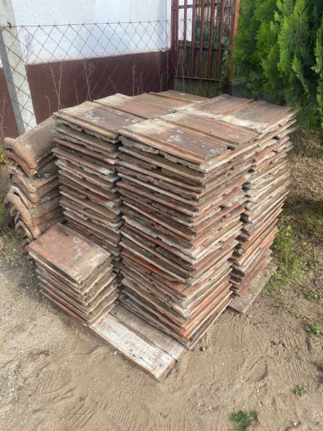 Bontott Cserep Szentendre () Bontott Cserep Szentendre