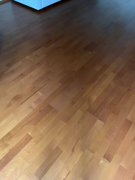 Bontott cseresznyefa parketta pr�mium, klikkes, nagy mennyis�g