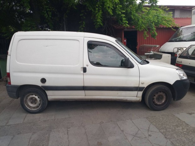 Bontott gyújtás, motorvezérlő, adagoló, porlasztó