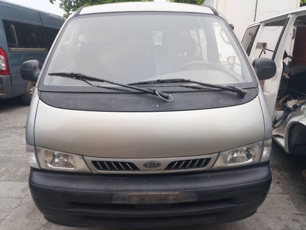 Bontott motor és alkatrészei, fűzött blokk, hengerfej