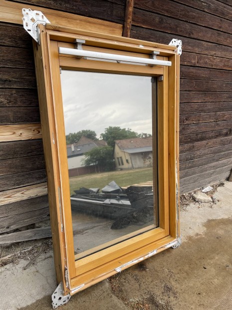 Bontott tetablak - Velux tettri ablakok eladk