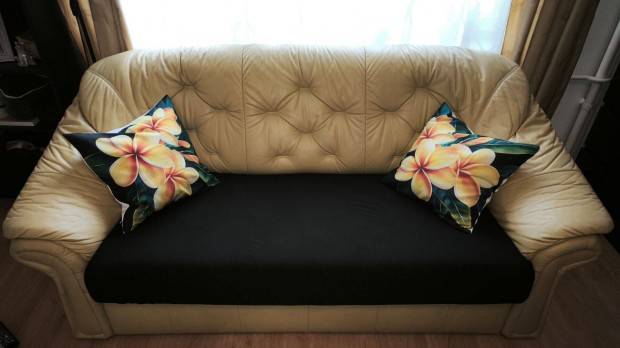 B�r kanap�+ 2 fotel