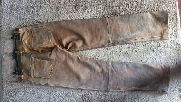 Bőr nadrág derék 41cm