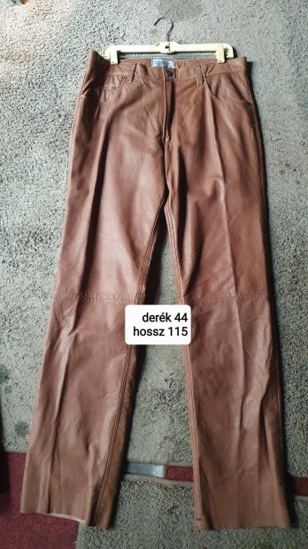 Bőr nadrág derék 44cm