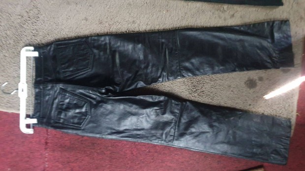 Bőr nadrág kis méret derék 31cm