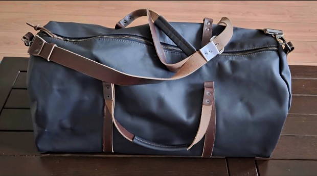 Br utaztska duffel bag