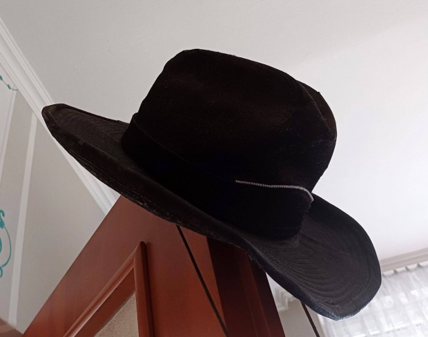 Br western kalap