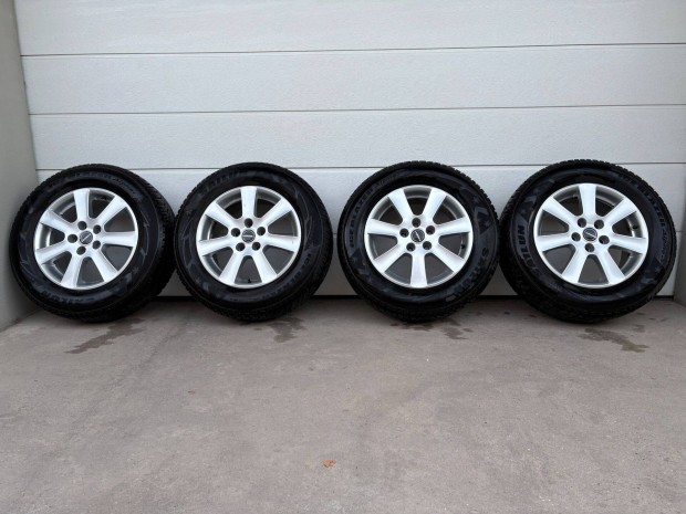 Borbet 5x114.3 16" alufelnik tli gumikkal olcsn