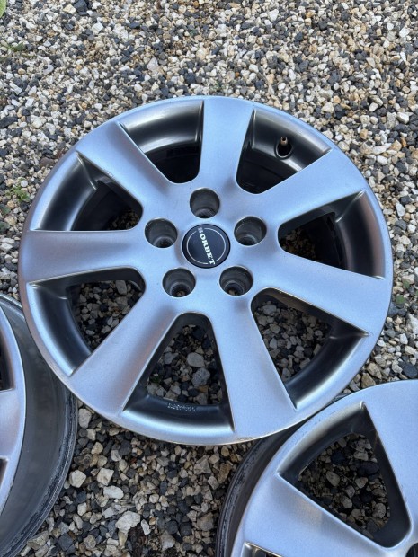 Borbet 7x16 et38 5x112 audi vw alufelni