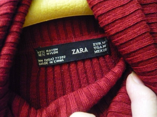 Bordó kötött Zara M-es rugalmas ruha