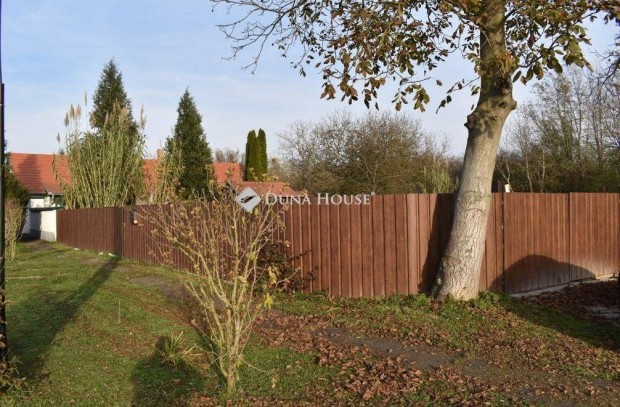Borg�tai 1517 nm-es telek elad� #5127458