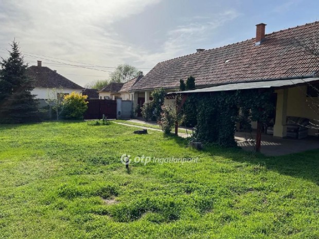 Borotai elad� 90 nm-es h�z