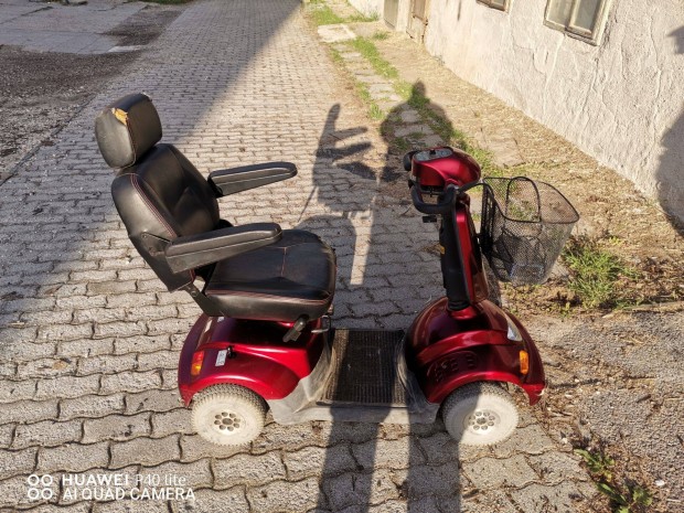 Borulásgátlós elektromos moped, rokkantkocsi eladó/cserélhető