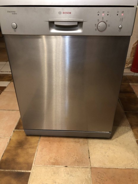 Bosch 12 teritkes,Ezst-Inox,AAA,Szabadonll mosogatgp!