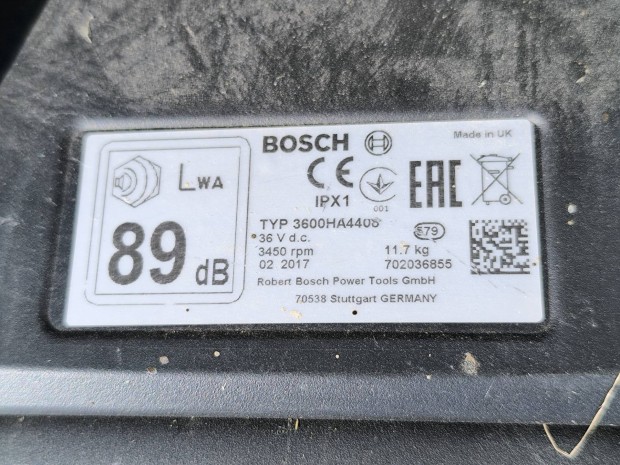Bosch 37 Li S akkus akkumulátoros fűnyíró + töltő + akku