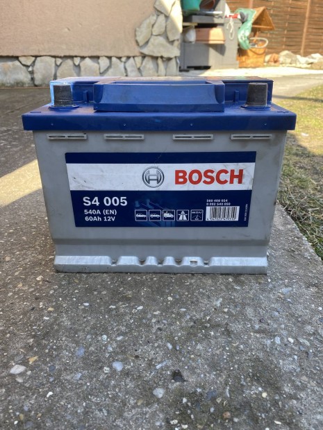 Bosch 60ah akkumultor