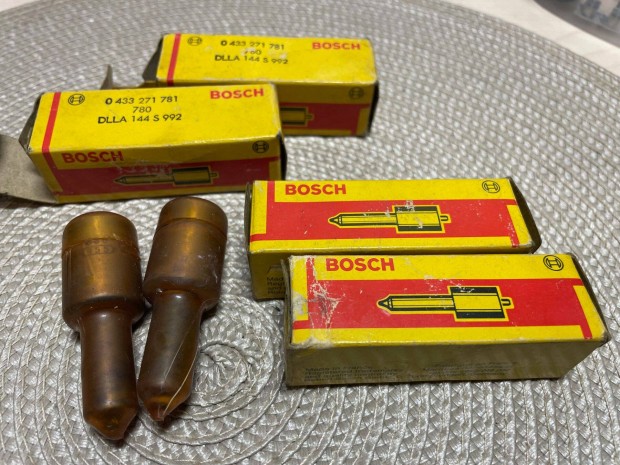 Bosch Dlla 144 S 992 eredeti bontatlan porlasztócsúcs 4db