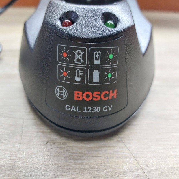 Bosch GAL 1230 CV Li-ionos gyorstlt