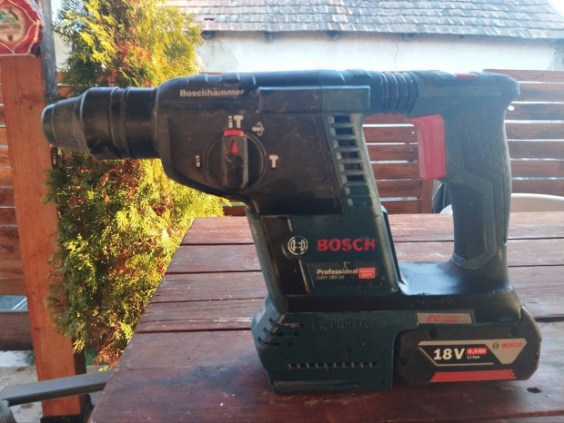 Bosch GBH 18v 26 Elad!