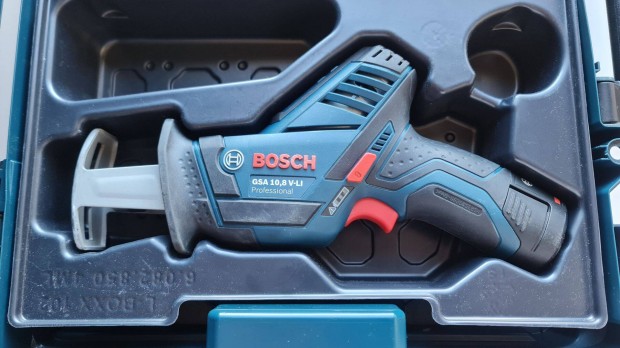 Bosch GSA 10,8 V-LI Professional orrfűrész / szablyafűrész