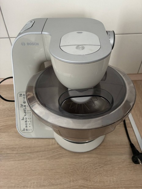 Bosch MUM58L20 konyhai robotgp