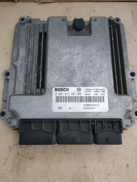 Bosch Motorvezérlő 8200688494 8200688457 0281013507
