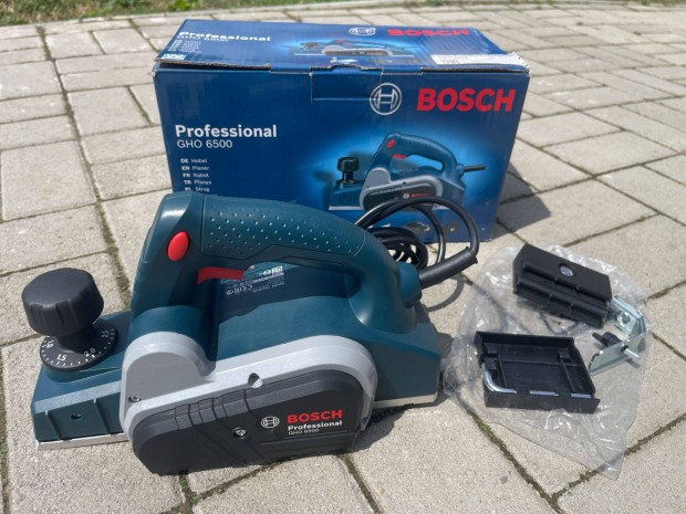 Bosch Professional GHO 6500 Garancilis Kzi Gyalugp 650W