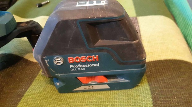Bosch Professional GLL 3-50 Professional Vonallzer, 4x1.5V, 5m
