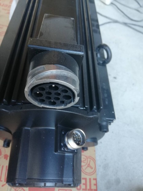 Bosch Rexroth Mkd112D motor