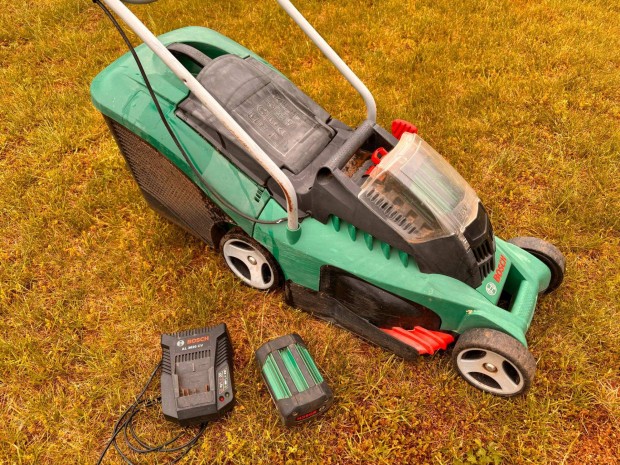 Bosch Rotak 34 LI 36v akkus akkumulátoros Fűnyíró Li-Ion Ingyen Posta