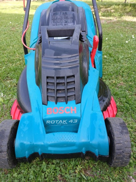 Bosch Rotak 43 elektromos fűnyíró