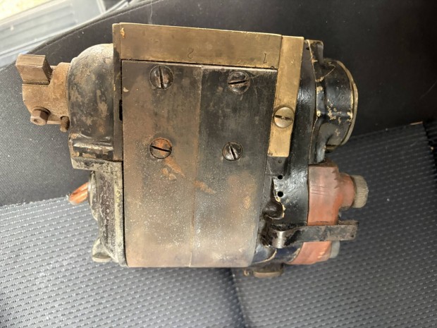 Bosch Type ZR4 eredeti vintage magneto