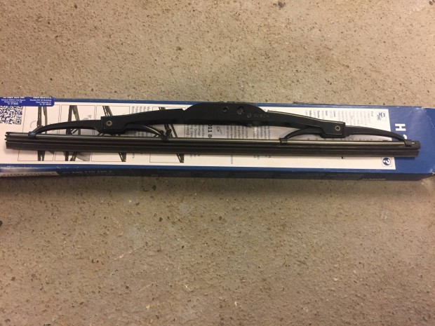 Bosch ablakt�rl� lap�t