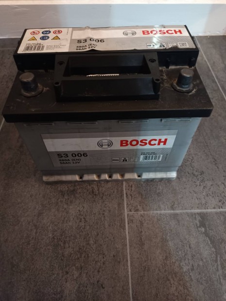 Bosch akkumultor 12V 56 Ah