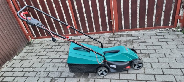 Bosch arm 32 1200W 32cm 6.8kg 2017-es elektromos fnyr