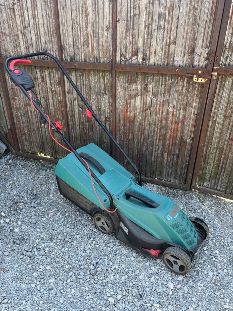 Bosch elektromos fűnyíró
