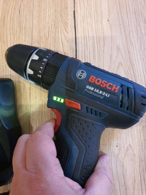 Bosch gsb 10.8-2-li professional akkus tvefr-csavaroz