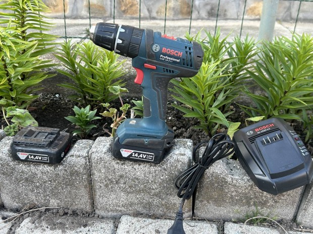 Bosch lítiumos ipari ütvefúró 18V