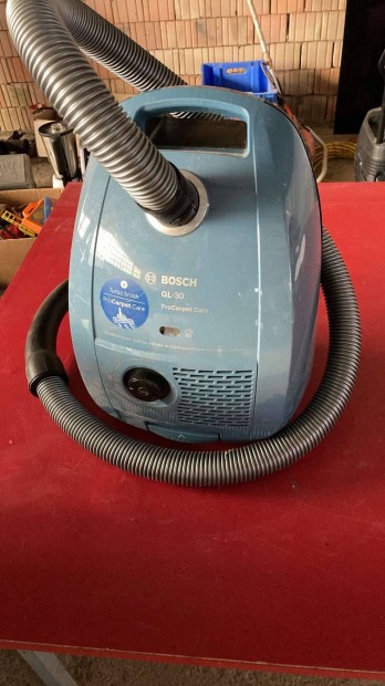 Bosch porzsákos porszívó!