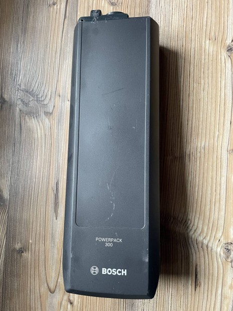 Bosch powerpack 300 li-ion akkumul�tor elad� 