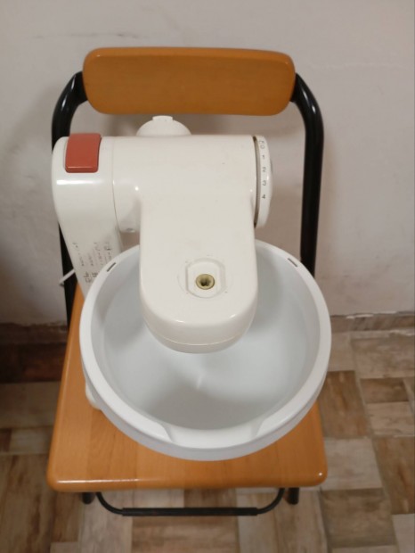 Bosch robotgp 400W tartozkok nlkl elad 